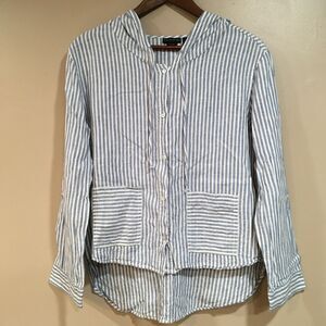 Tahari 100% Linen Hoodie Womens S Blue Striped Button Down High Low Roll Tab Top